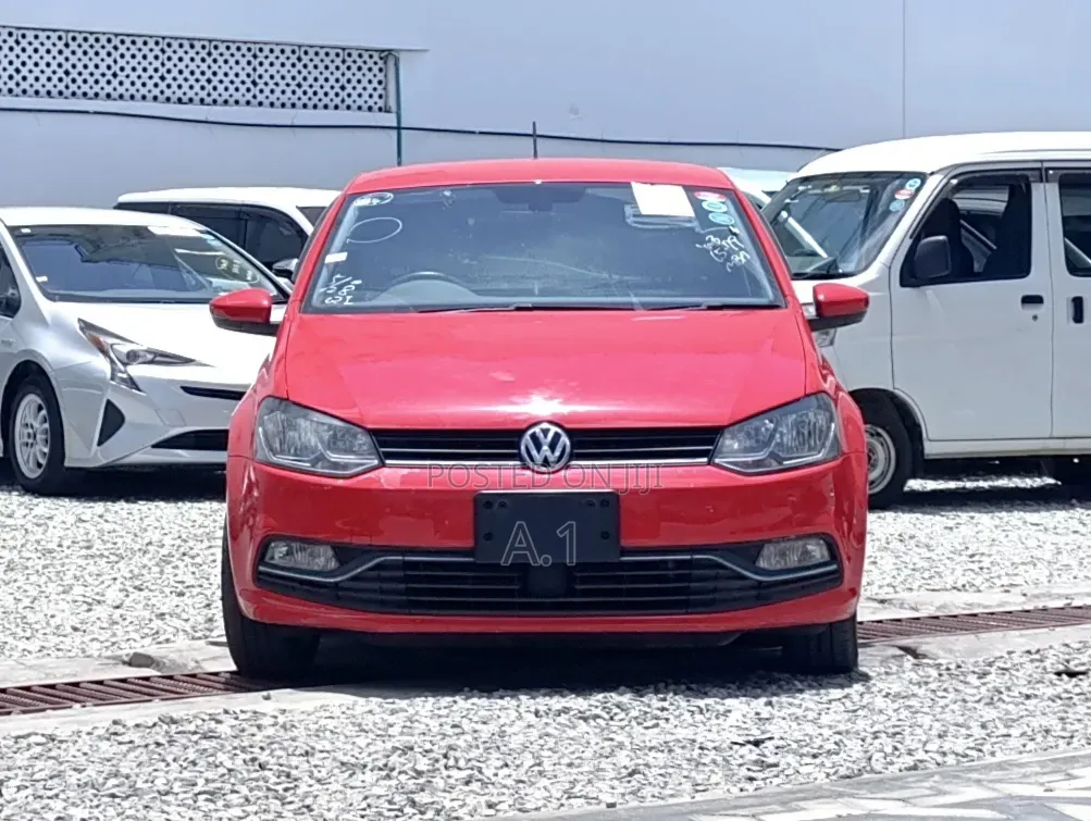 Volkswagen Polo 2018 Red