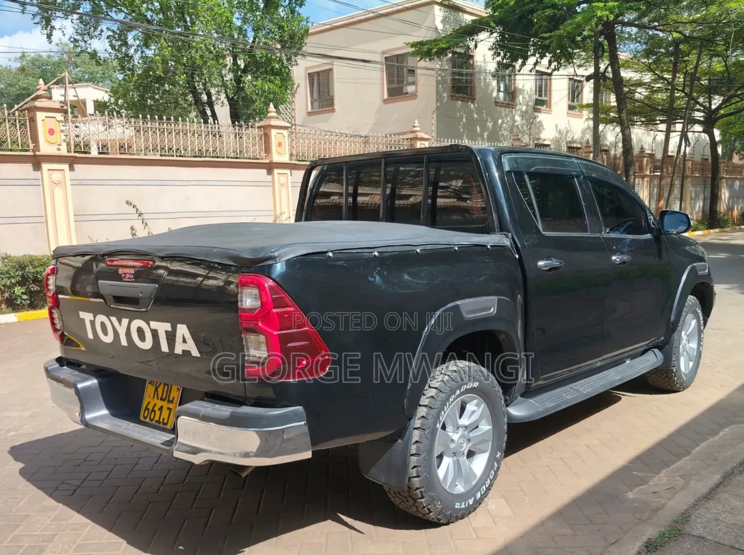 Toyota Hilux 2017 Black