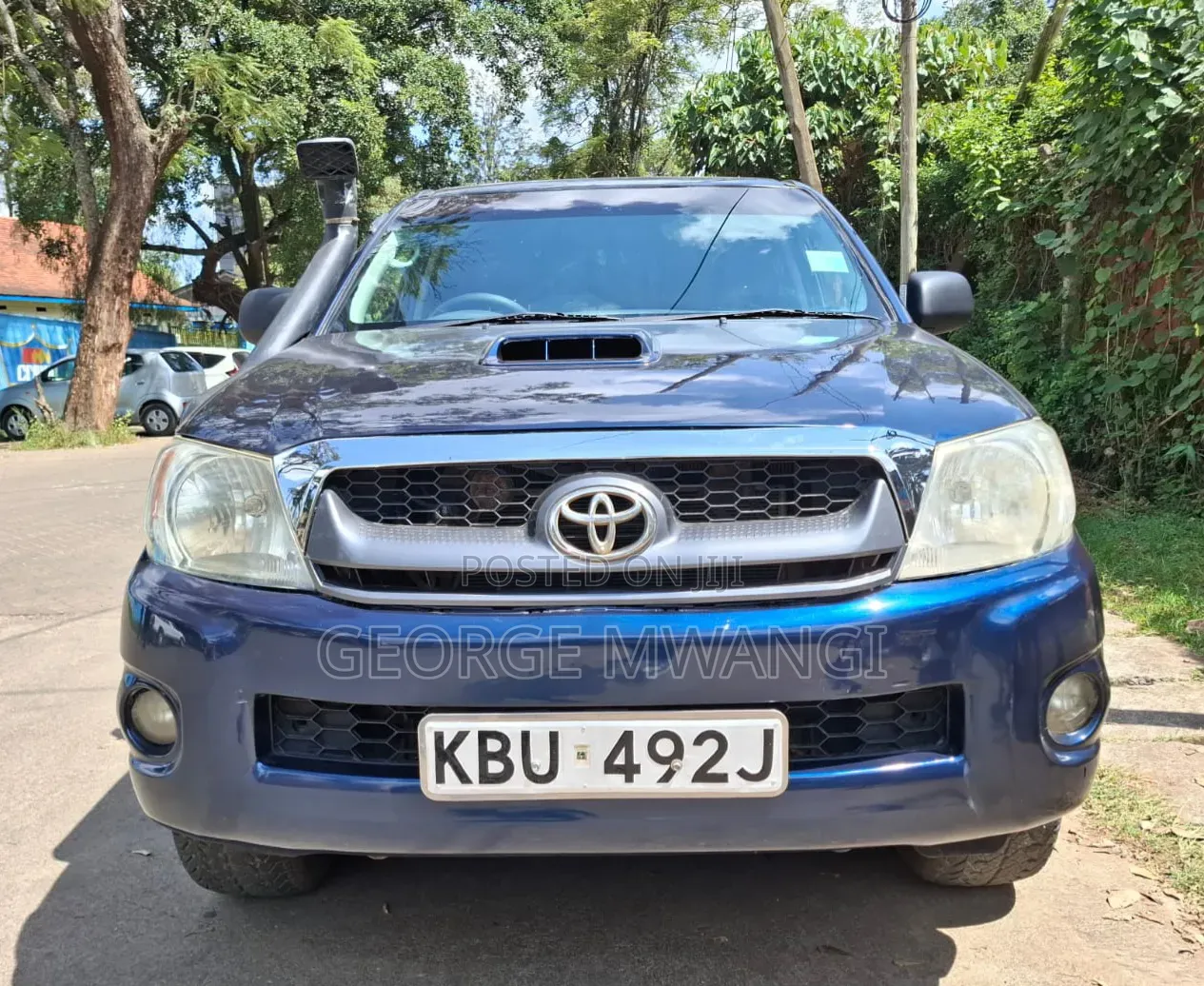 Toyota Hilux 2006 Blue