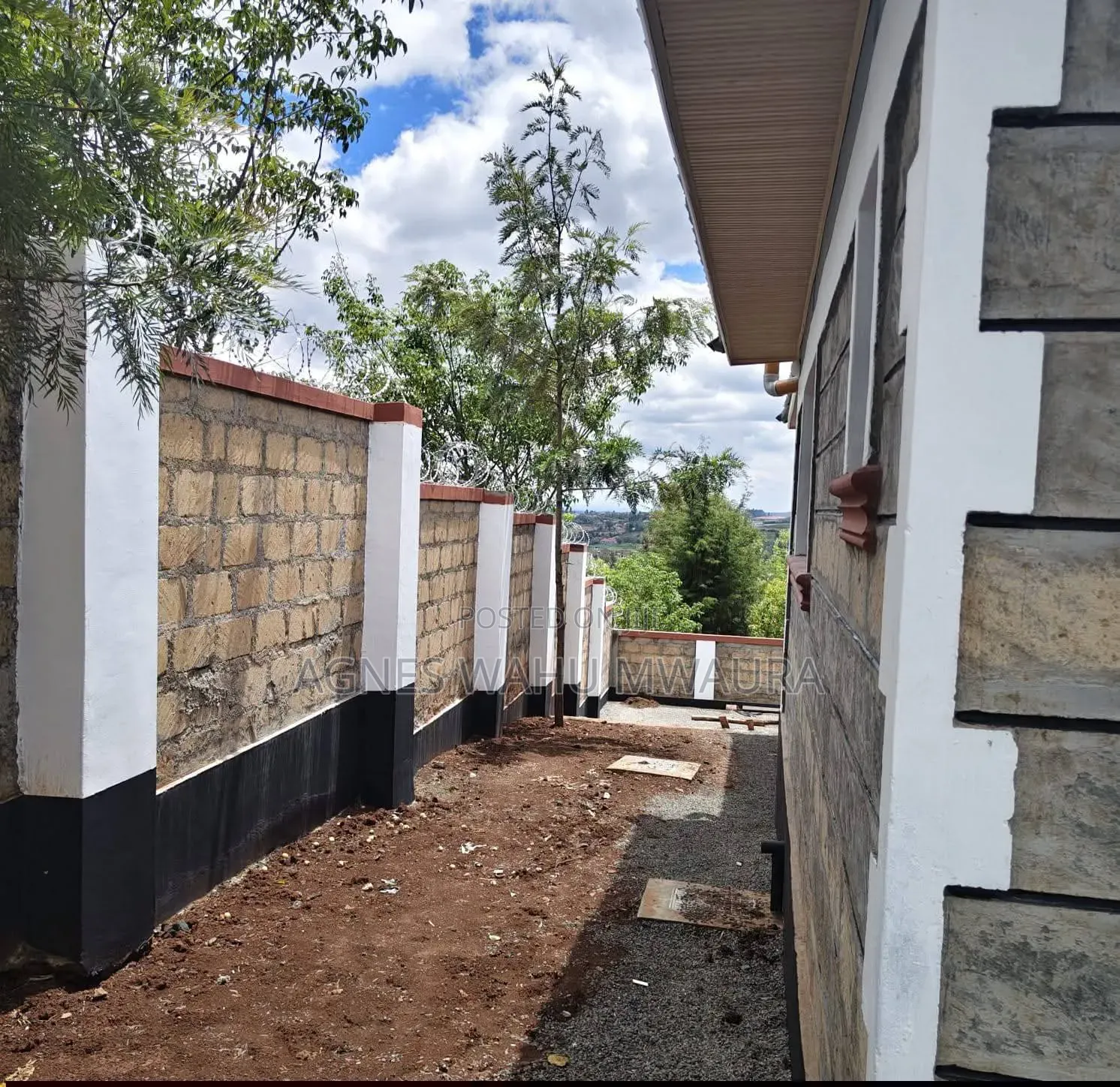 3bdrm Bungalow in Kibiko, Kibiku for sale