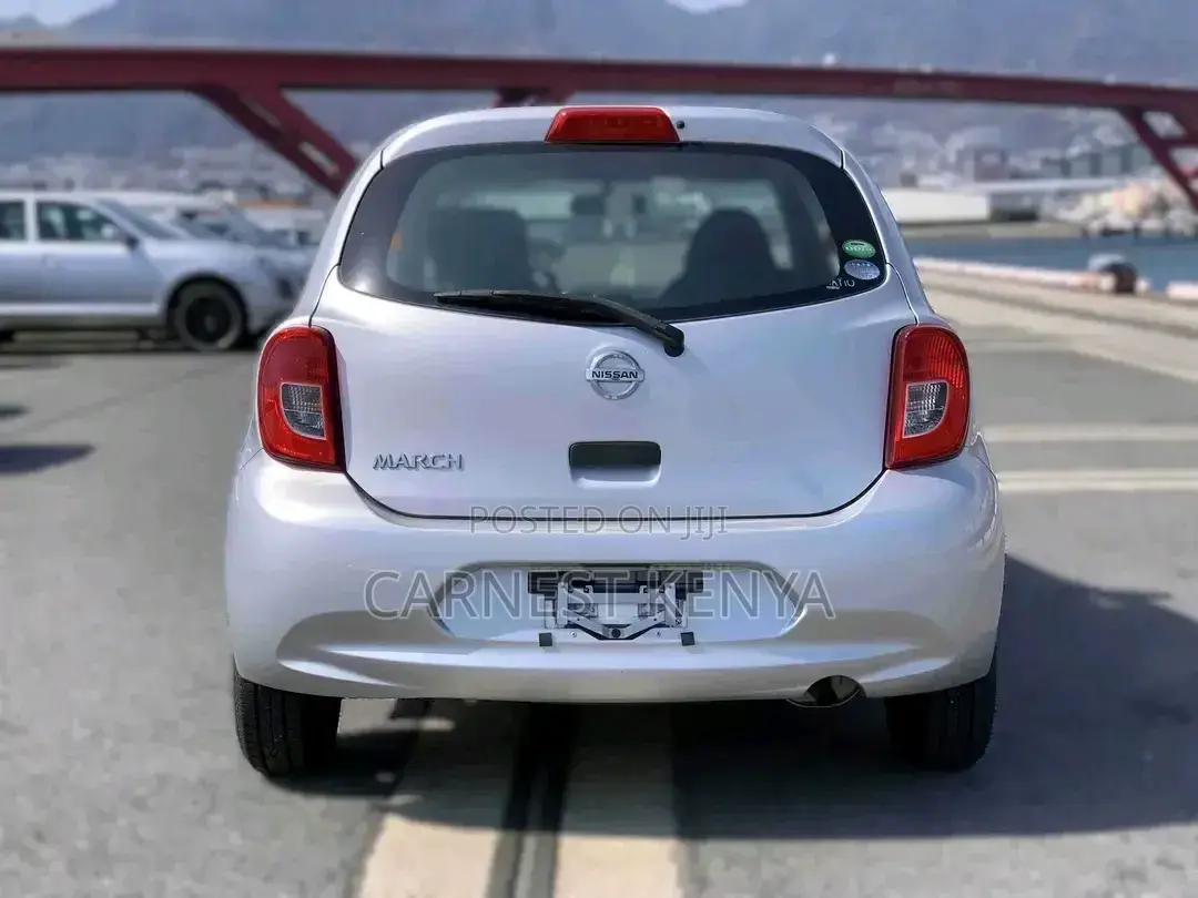 Nissan March 2019 Silver