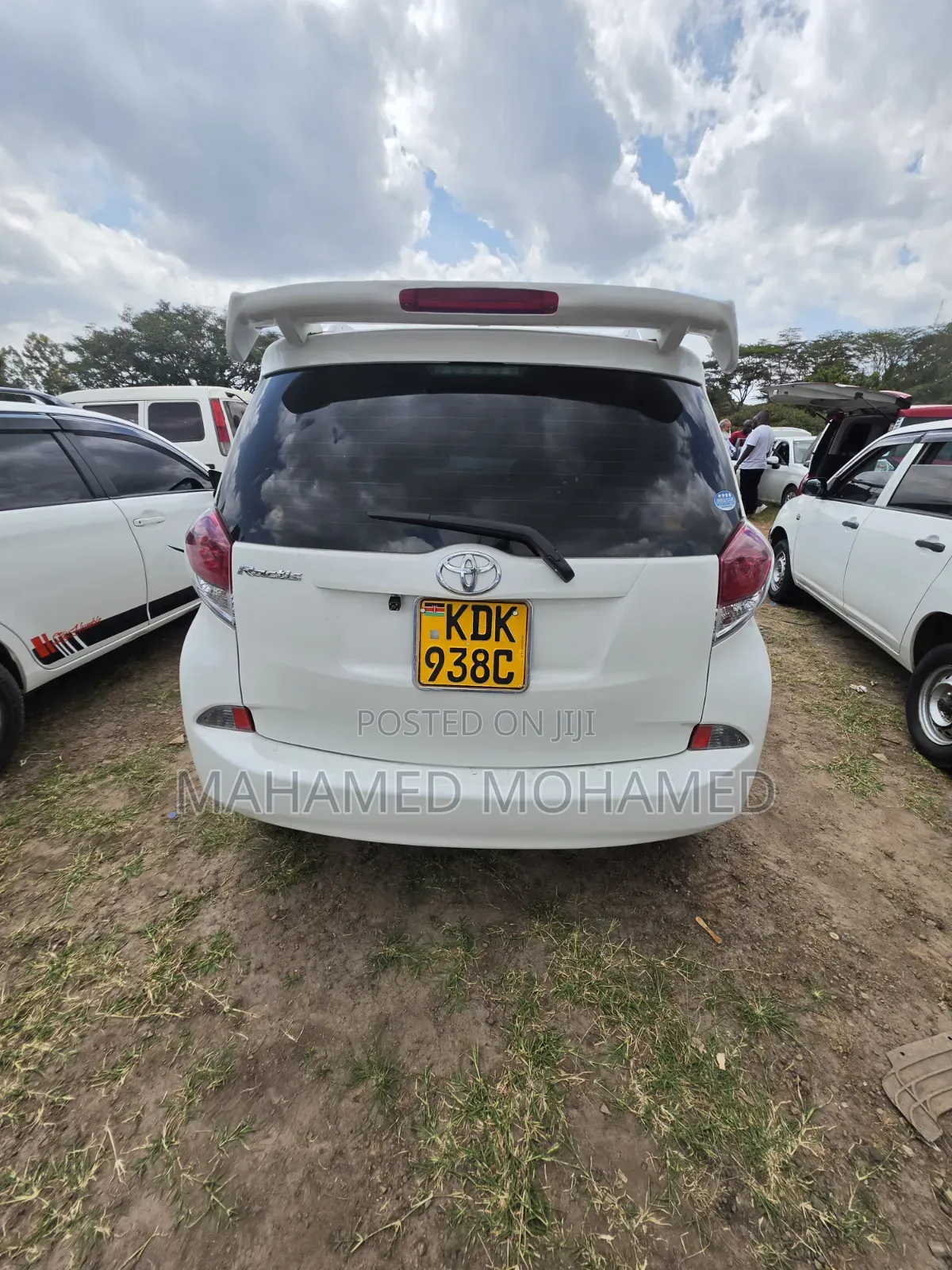 Toyota Ractis 2015 White