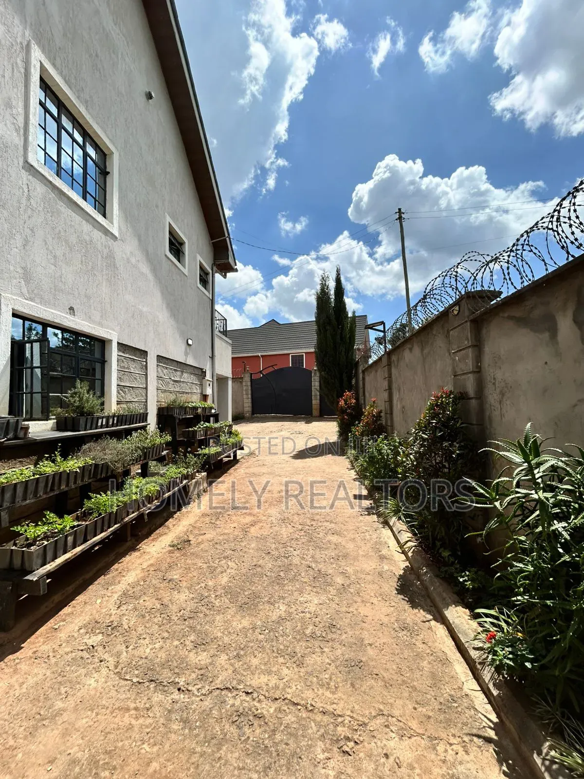 5bdrm Maisonette in Olkeri, Ngong for sale