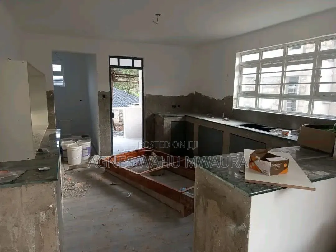 4bdrm Maisonette in Ol Keri for sale