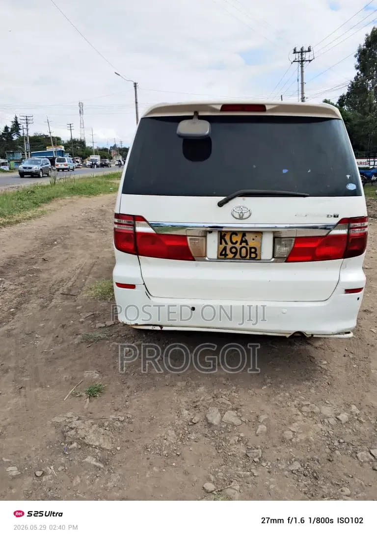 Toyota Alphard 2.4 Hybrid AWD 2007 White