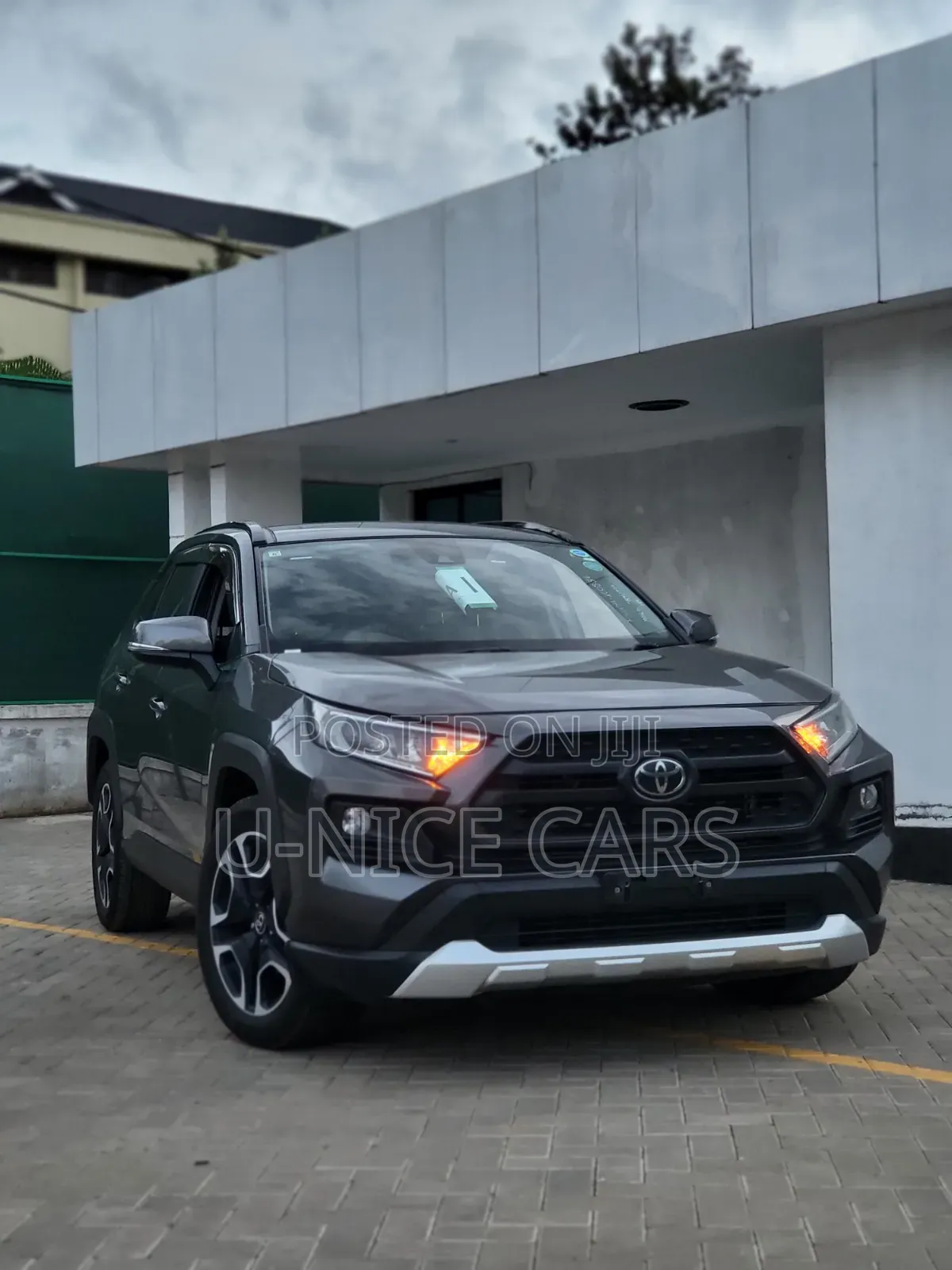 Toyota RAV4 Adventure 2019 Gray