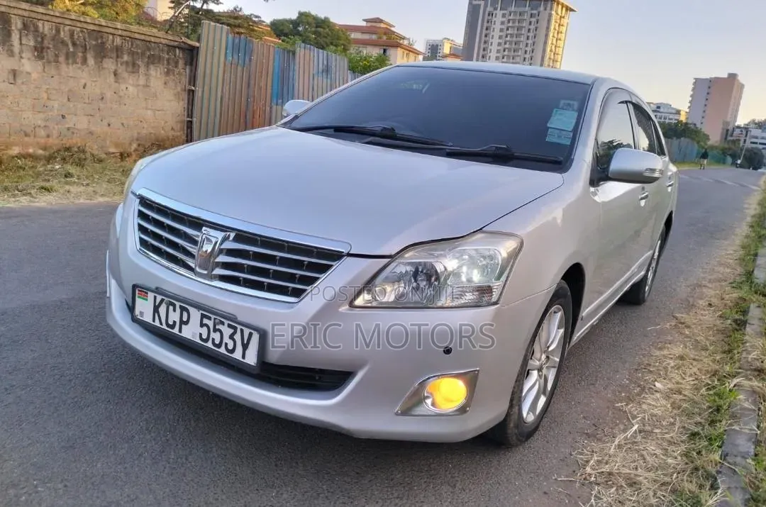 Toyota Premio 2011 Silver