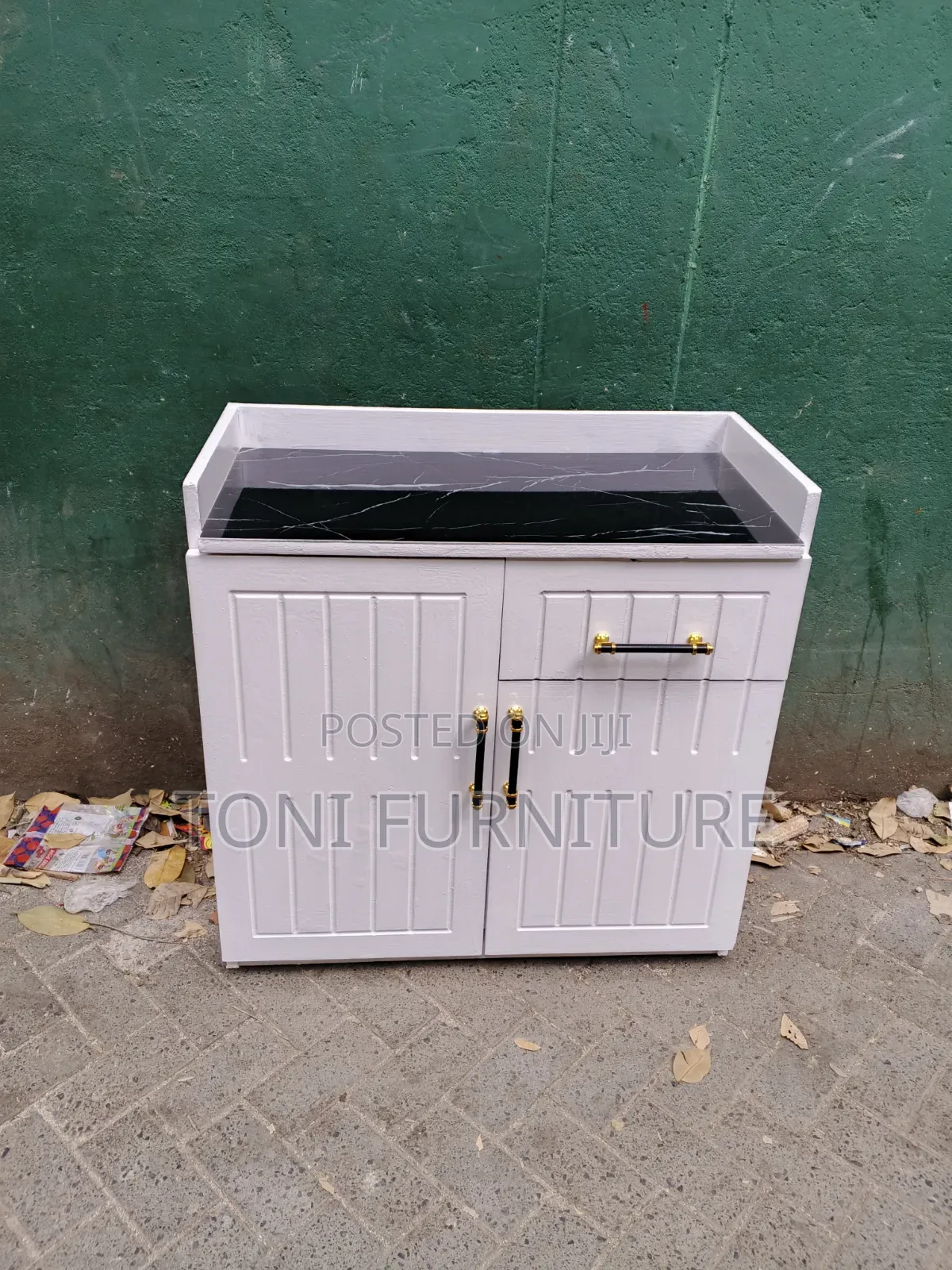 Kitchen Cabinet