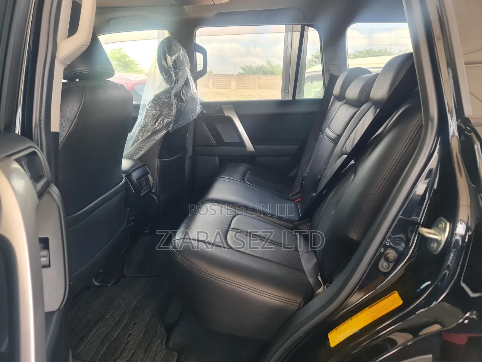 Toyota Land Cruiser Prado 2018 Black