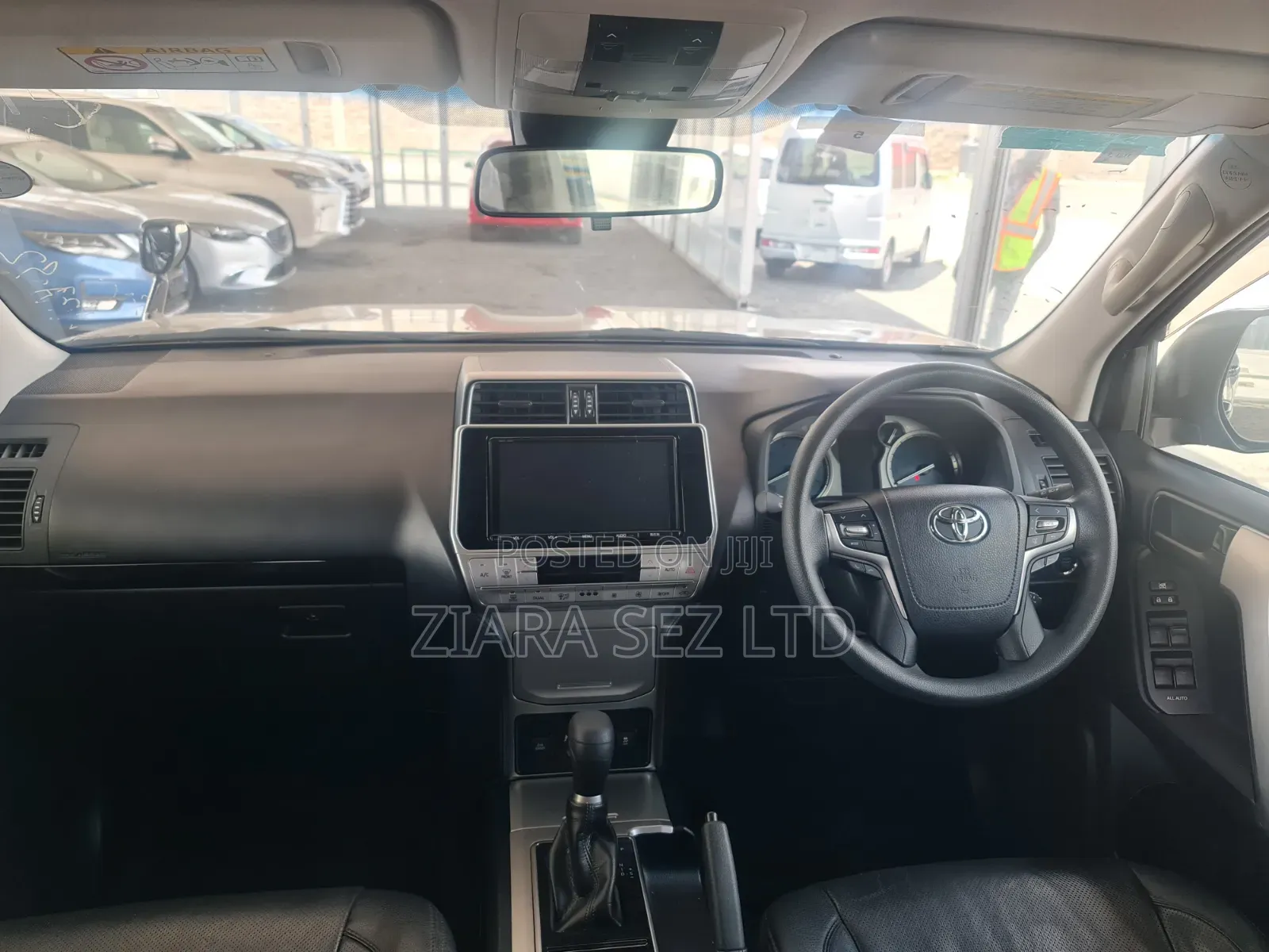 Toyota Land Cruiser Prado 2018 Black