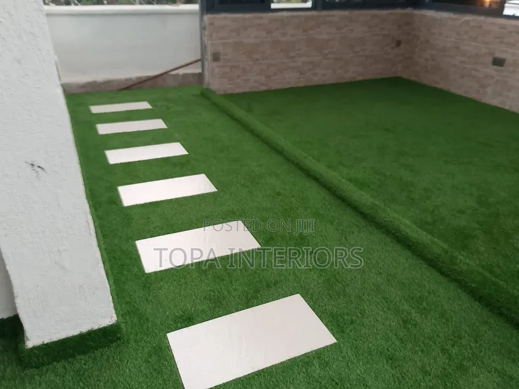 Floor Decor Green Synthetic Grass Carpets Installation