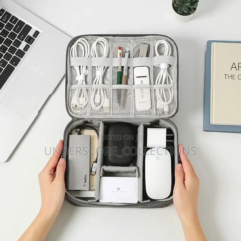 Large Capacity Storage Bag / Cable Organizer Electronics