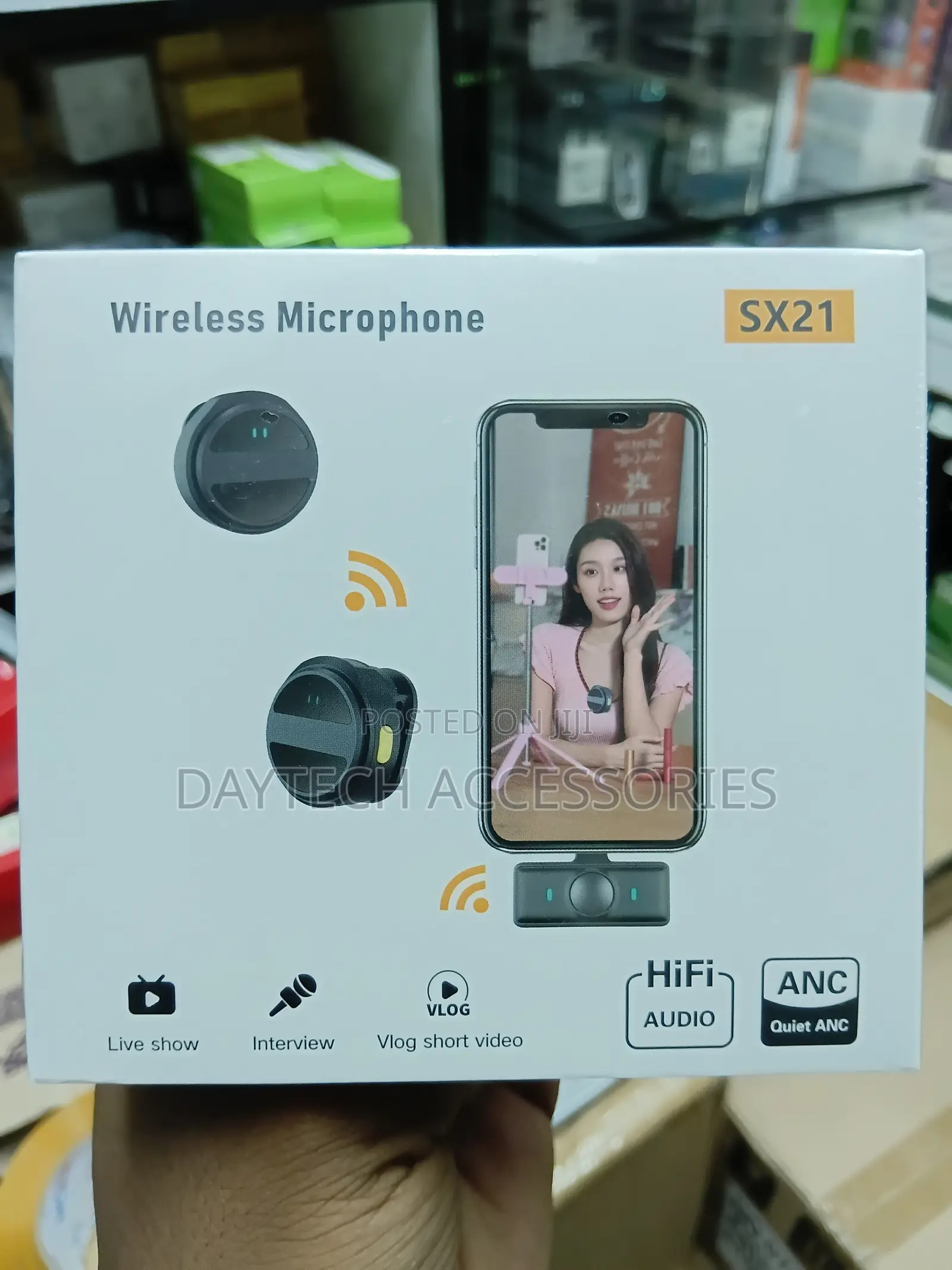 Sx21 Type-C Magnetic Lavalier Clip Wireless Microphone.