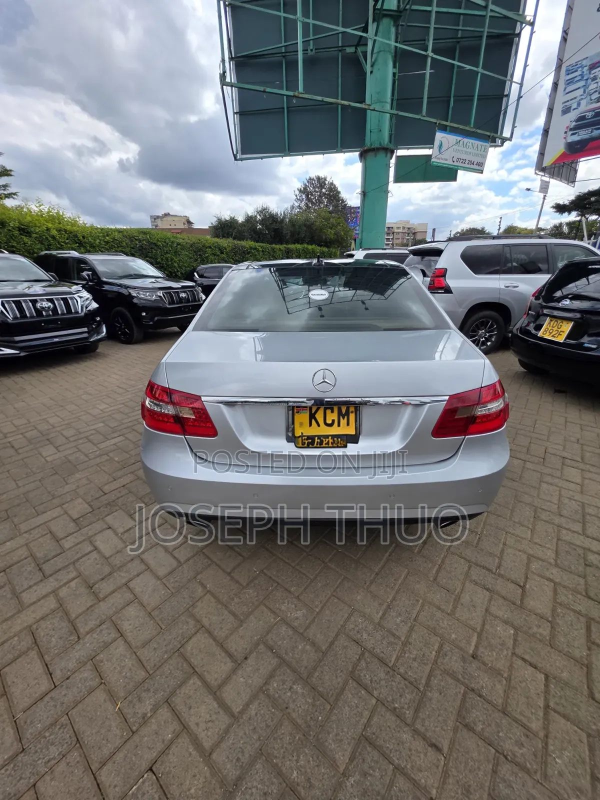 Mercedes-Benz E250 2010 Silver