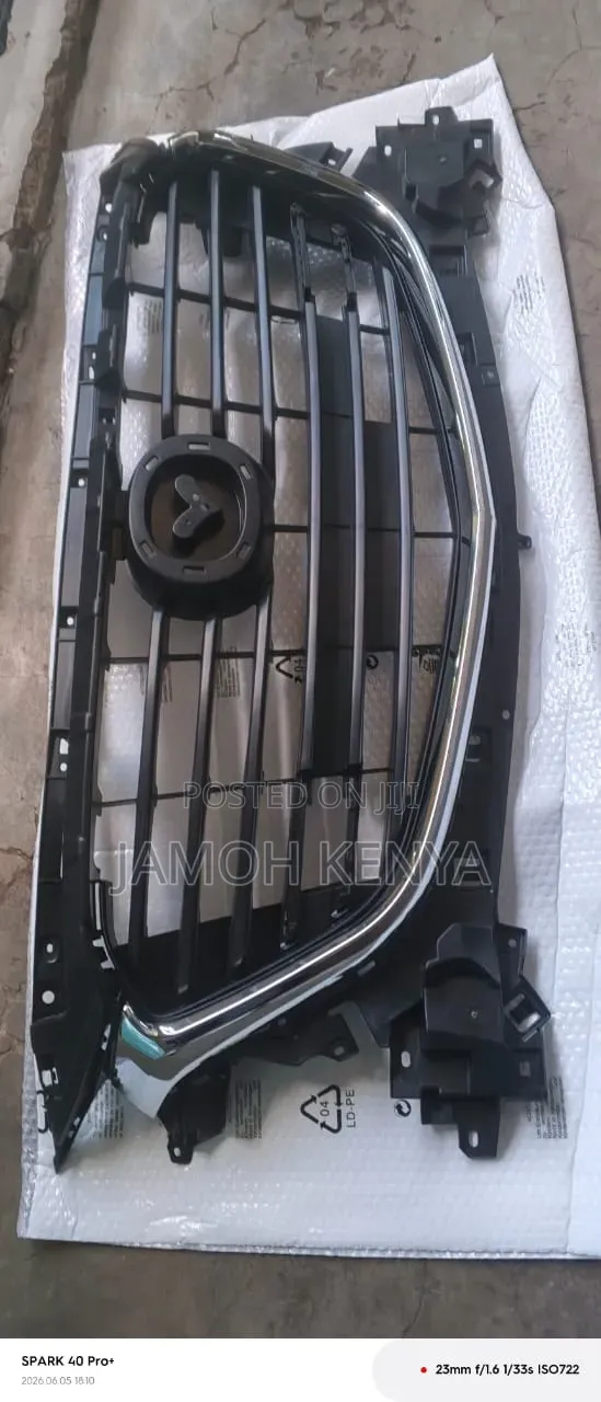 Mazda Axela 2015-2017 Grill,No Modifications