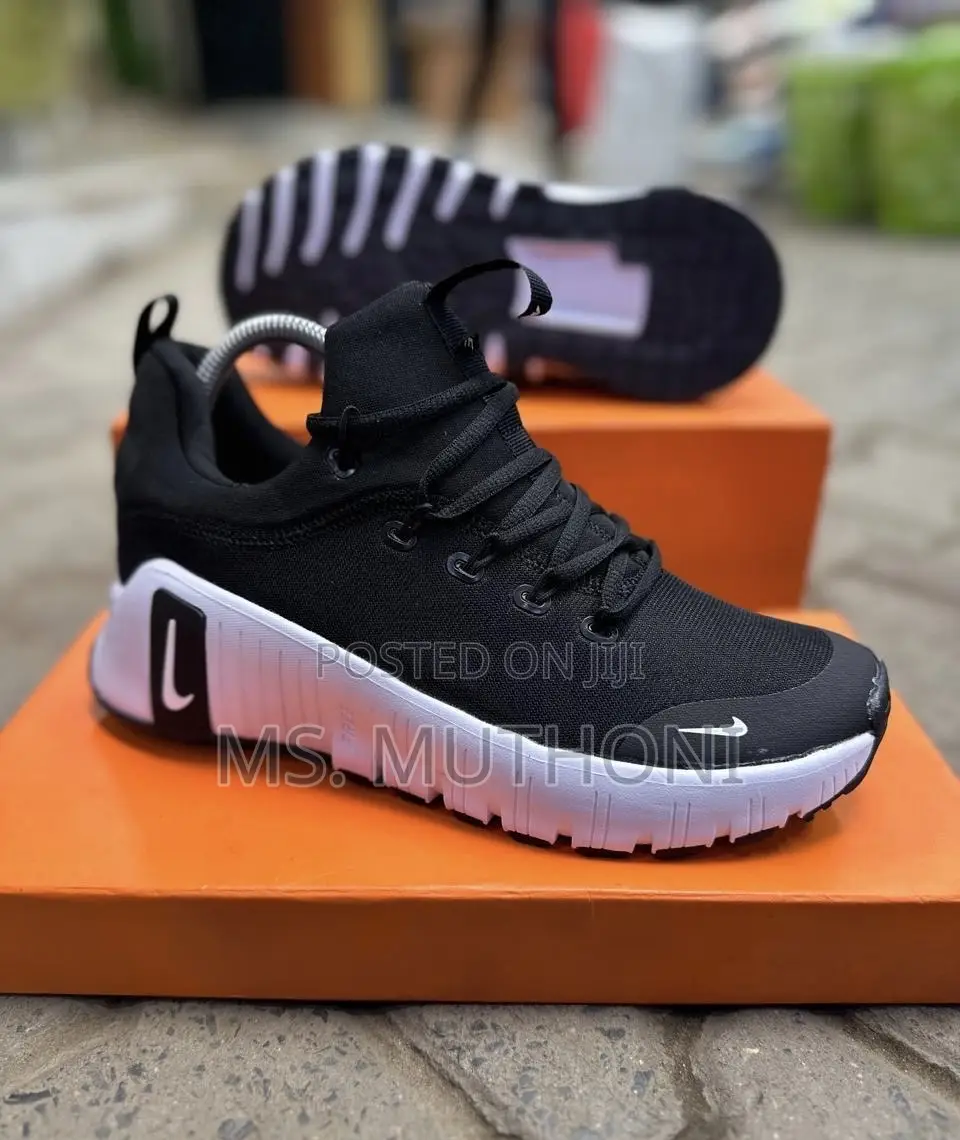 Quality Nike Running/ Gym Mets Size 40-45