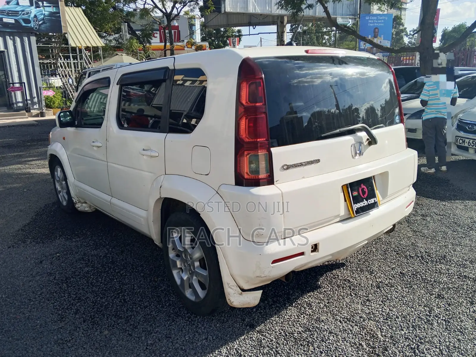 Honda Crossroad 2010 White