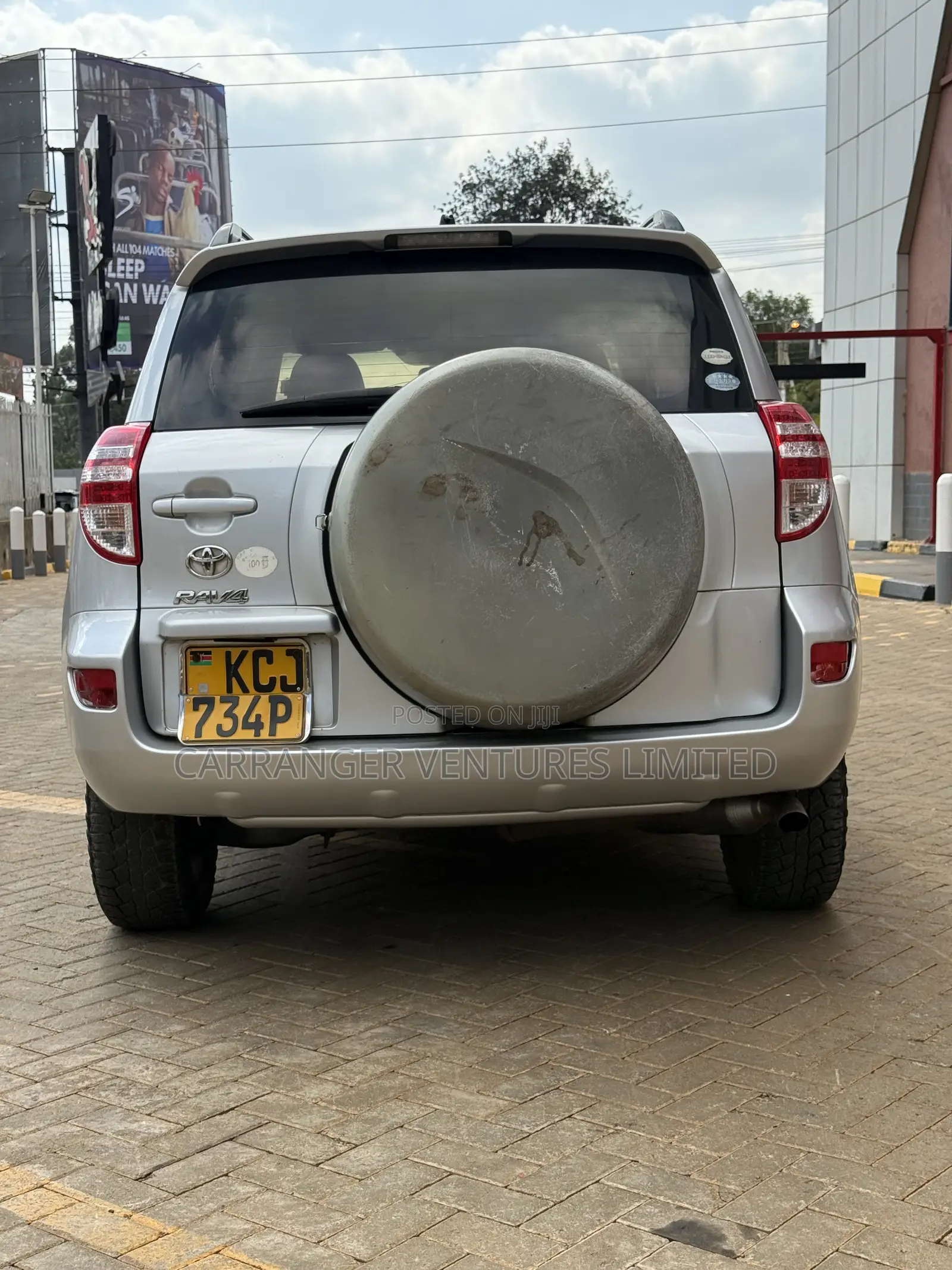 Toyota RAV4 2010 Silver