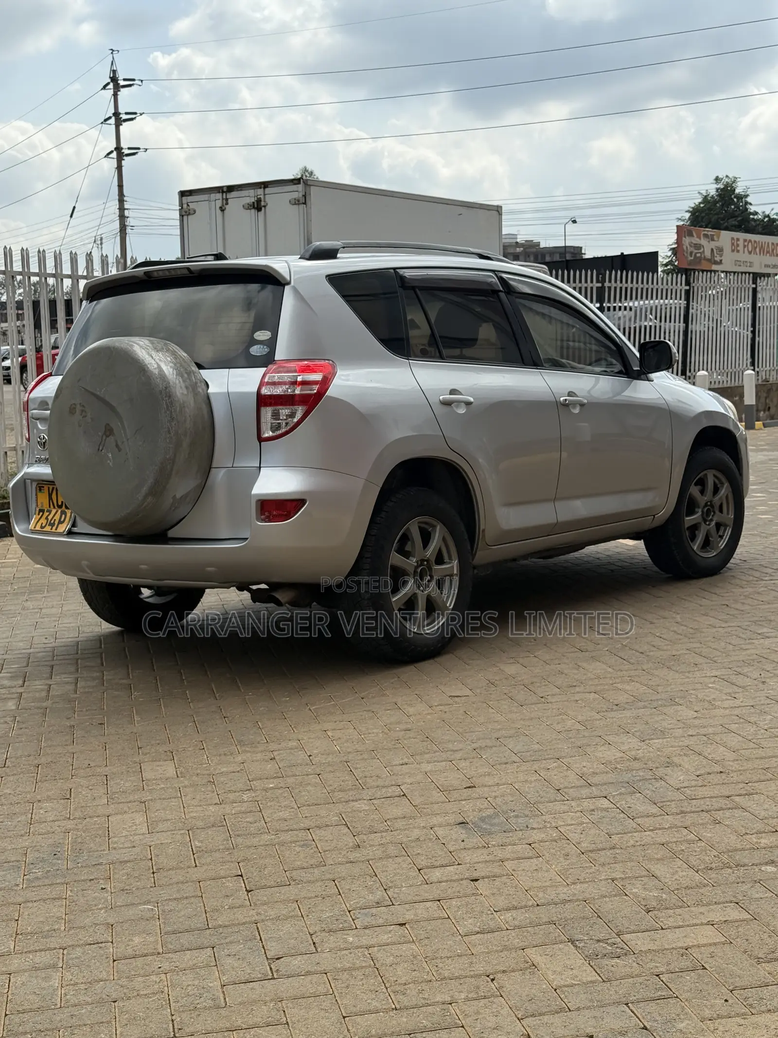 Toyota RAV4 2010 Silver