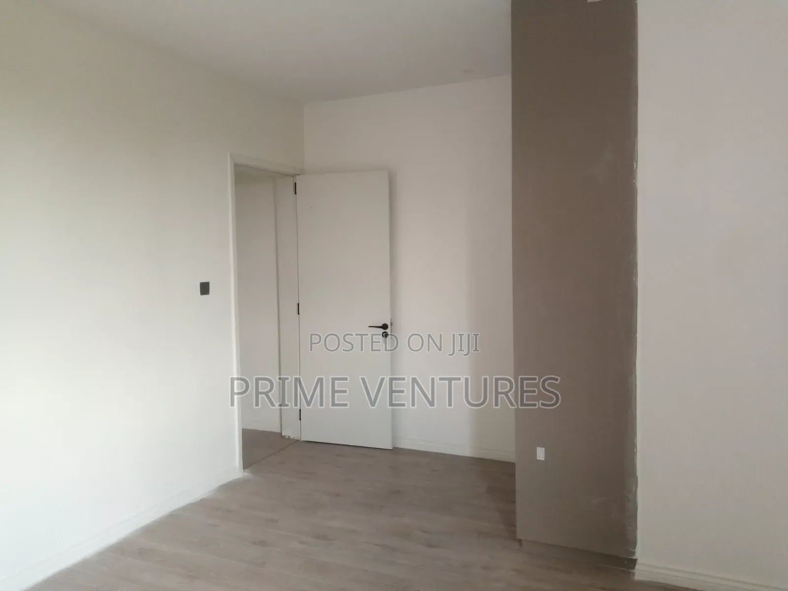 4bdrm Apartment in Area Off Limuru Rd, Parklands/Highridge for rent