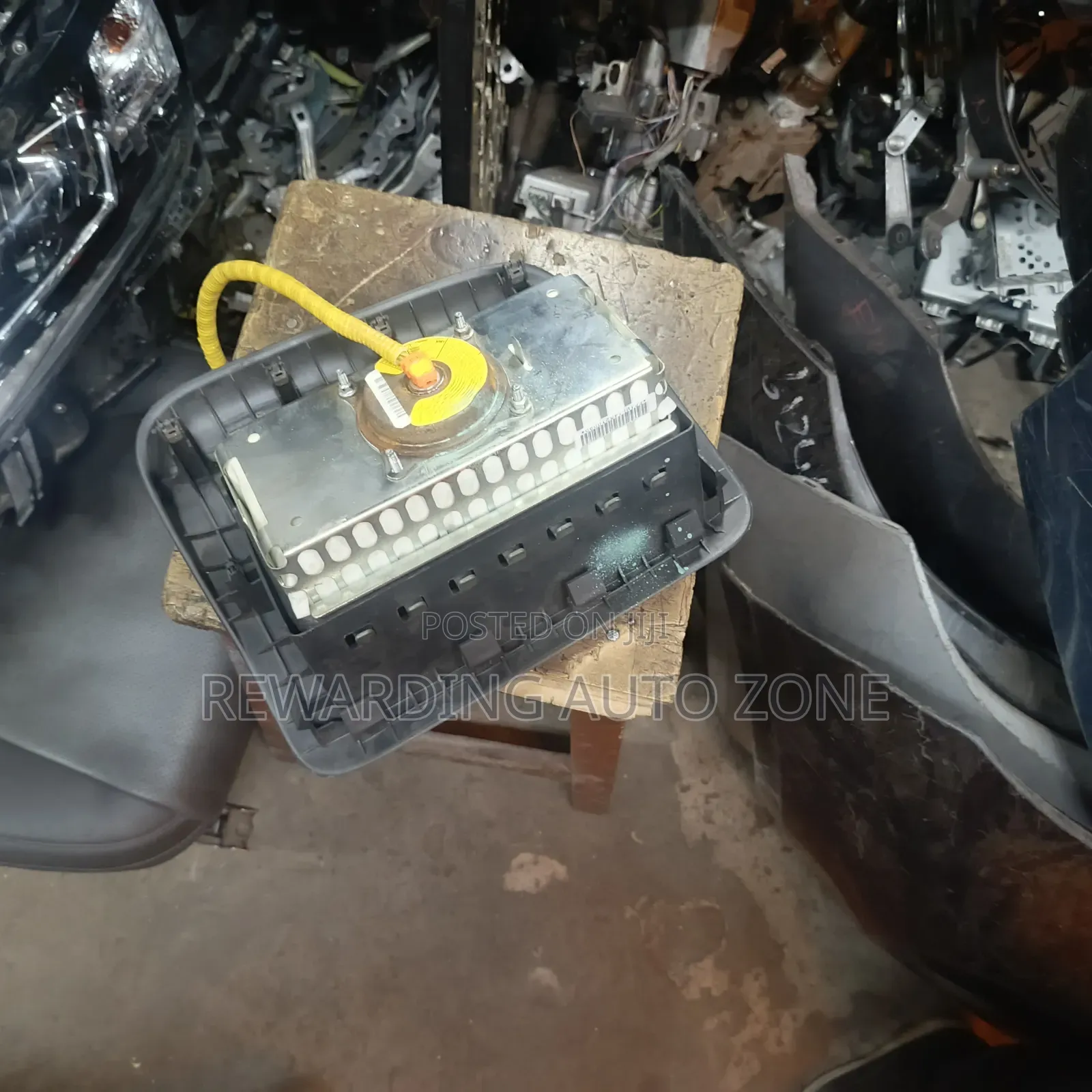 Nissan Y12 Wingroad Dushbord Airbag