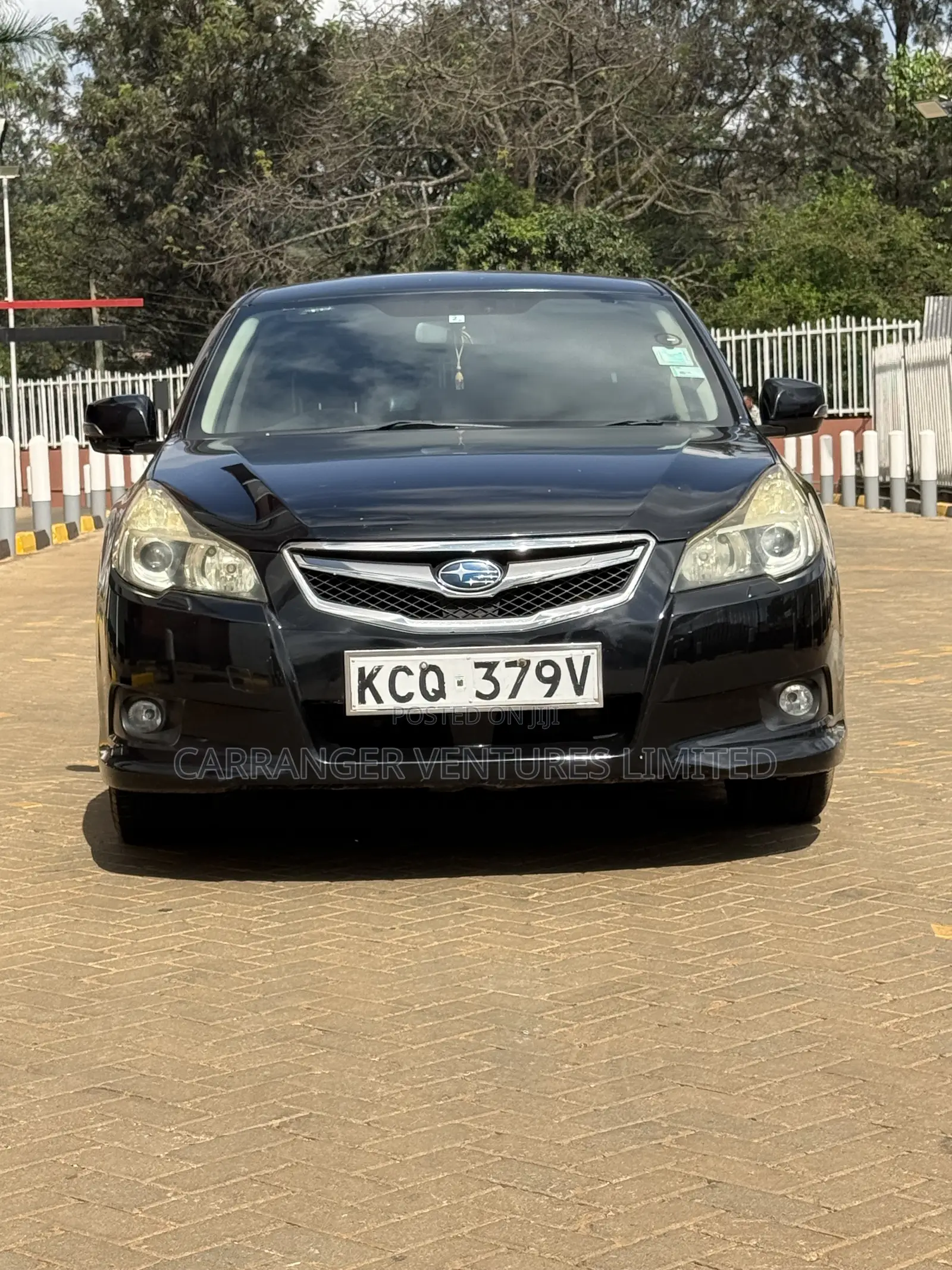 Subaru Legacy 2011 Black