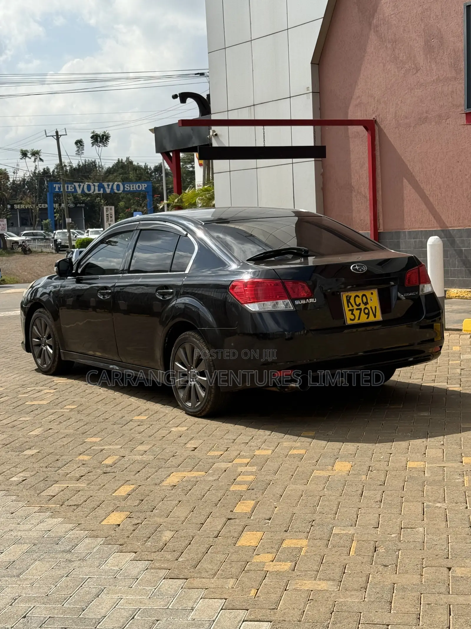 Subaru Legacy 2011 Black