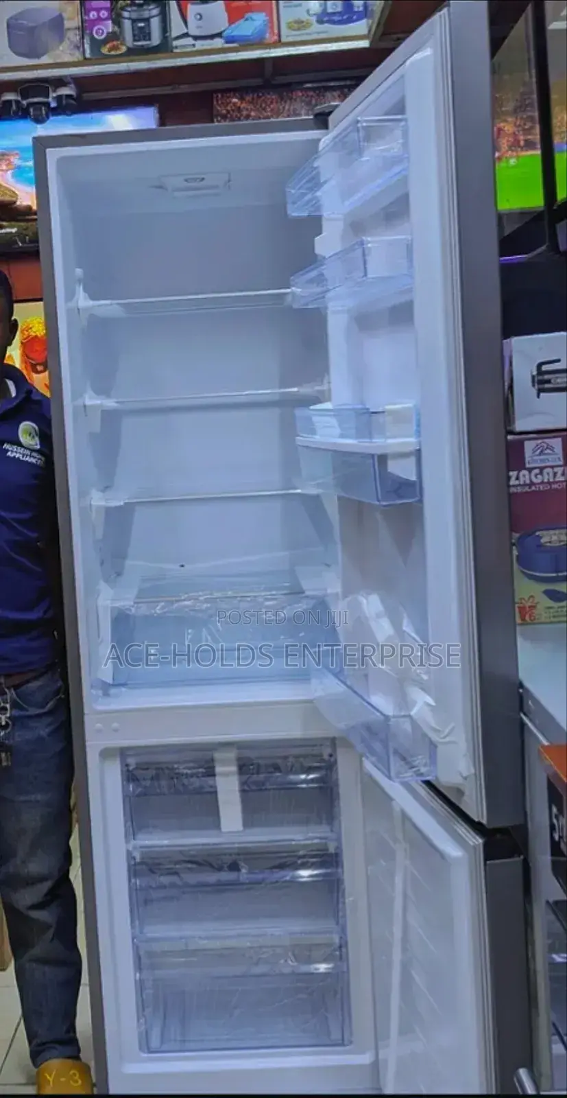 Hisense Ref265dr Fridge 268 Litre - Bottom Freezer, External Dispenser