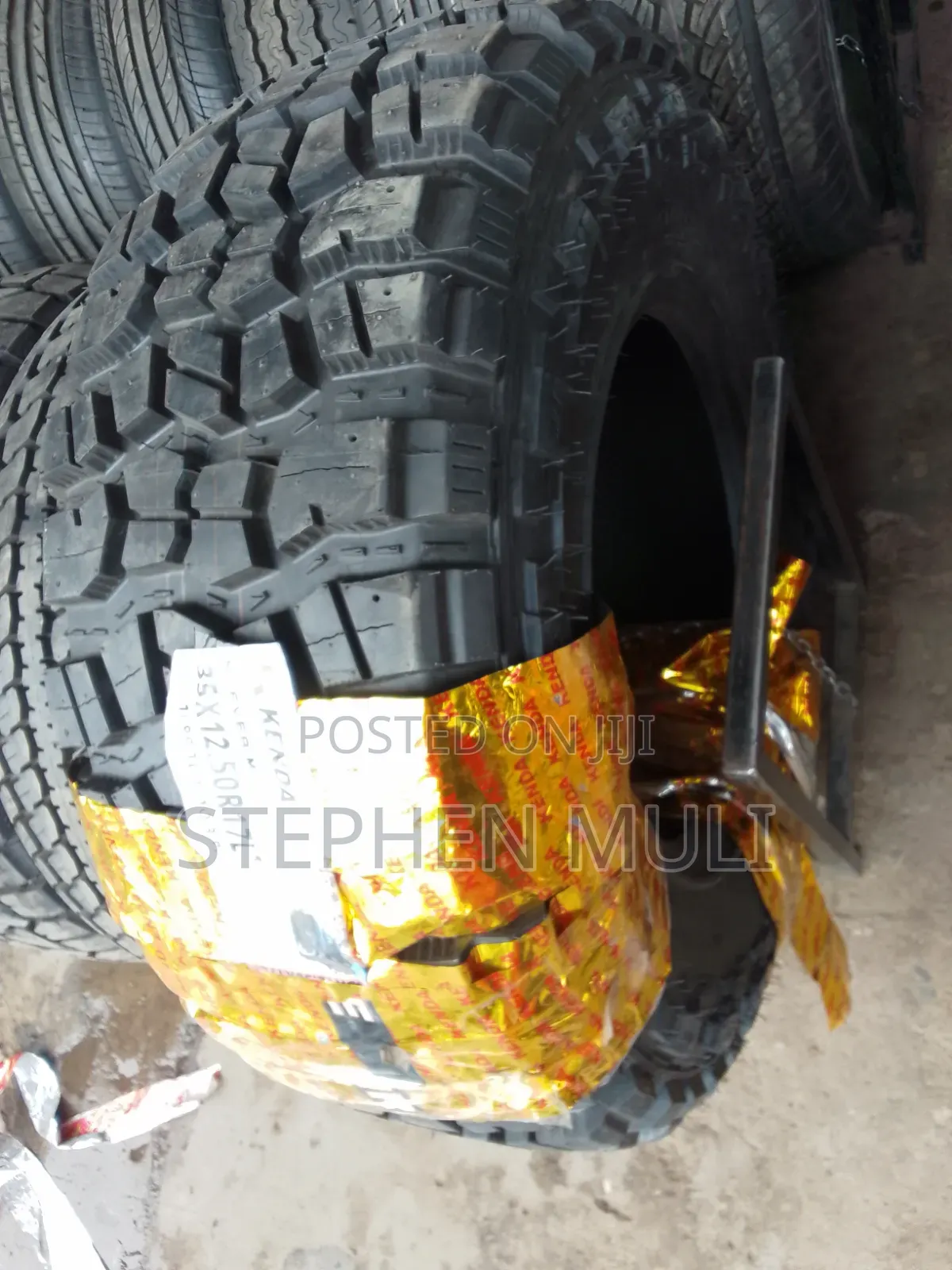 Jeep Stock Tyres