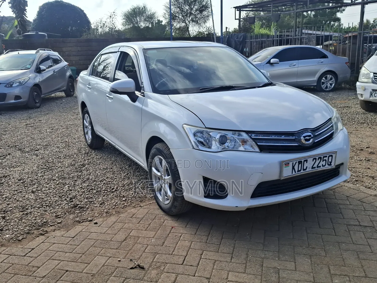 Toyota Axio 2014 Pearl