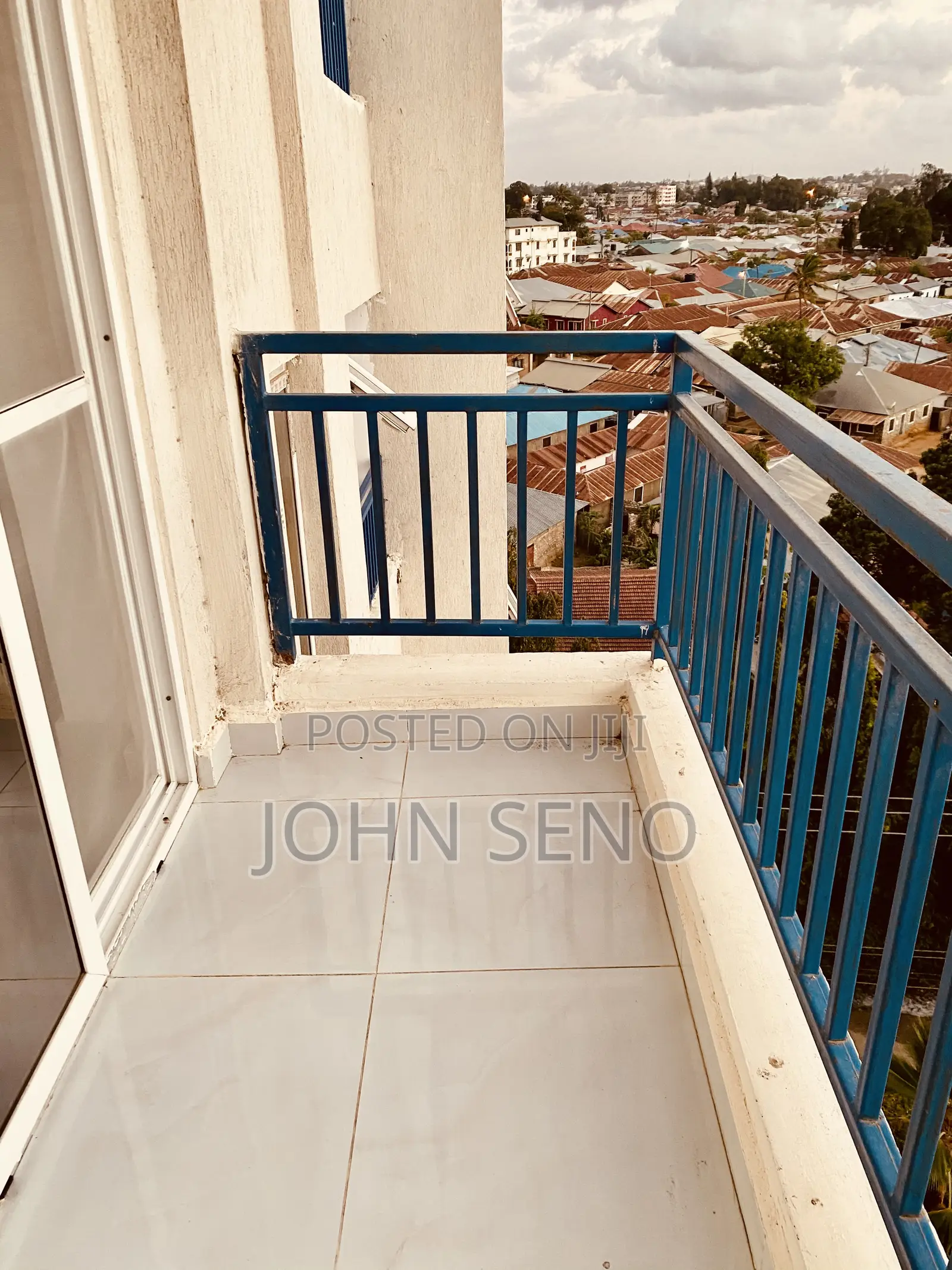 Furnished 2bdrm Apartment in Kisimani Heights, Bombolulu for sale