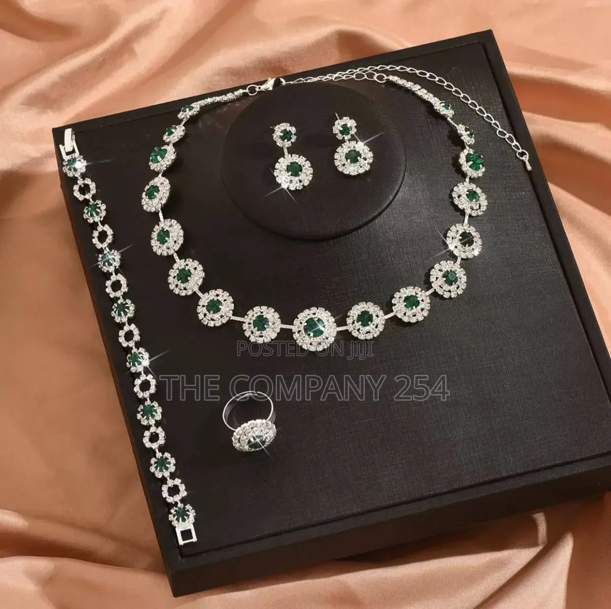 4 Pc Luxury Matching Jewellery Necklace,Ring, Bracelet,Earrings