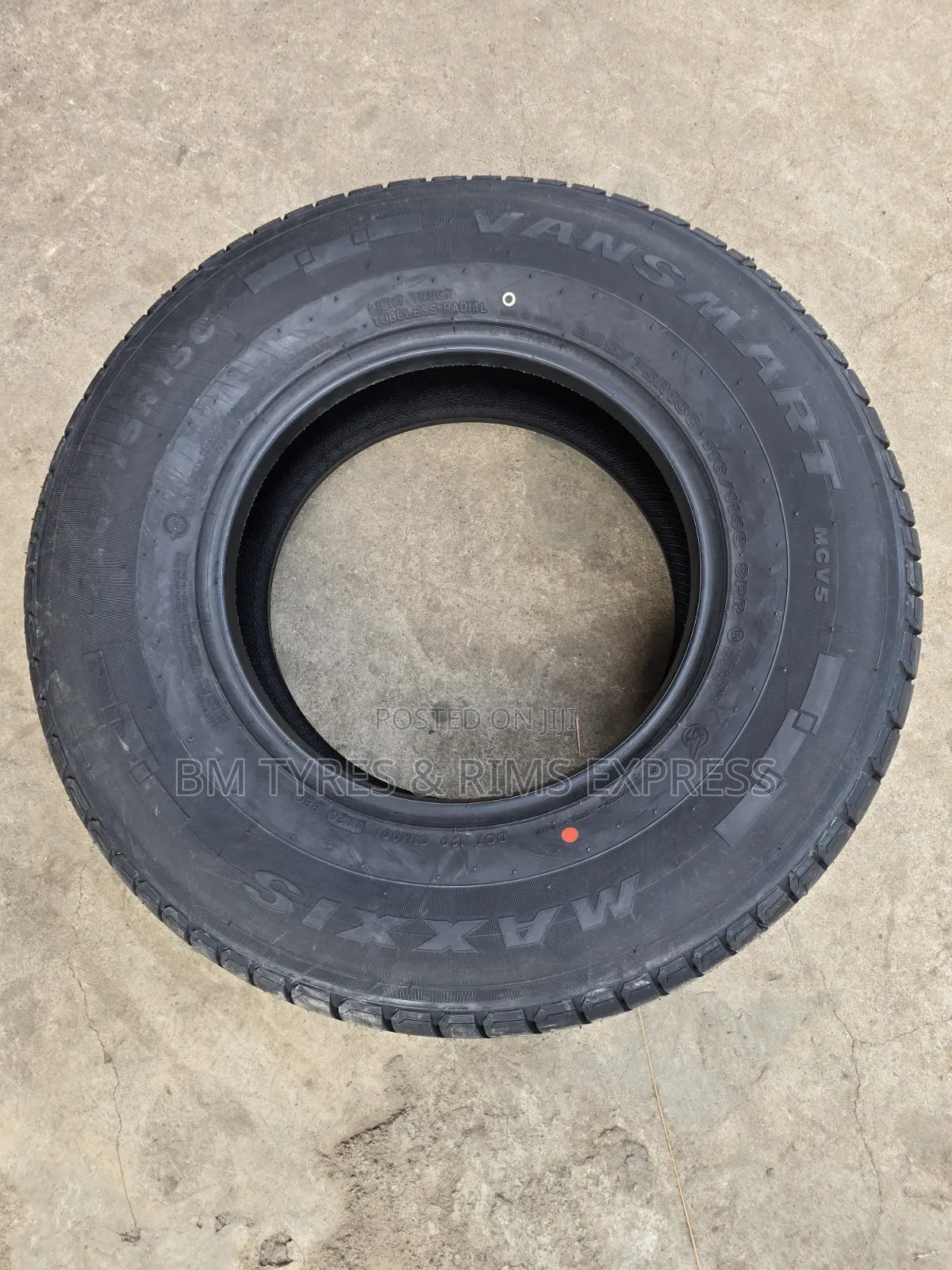 225 /75 R15 Maxxis Tires (Mcv5) Thailand
