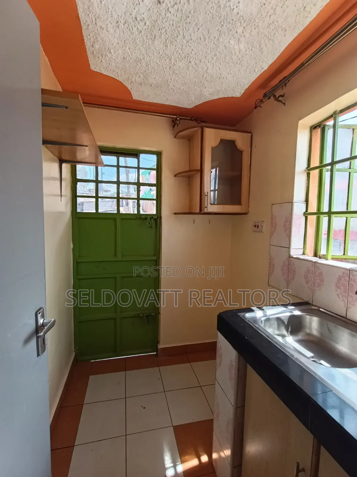 12bdrm Apartment in 87 Kinoo for rent