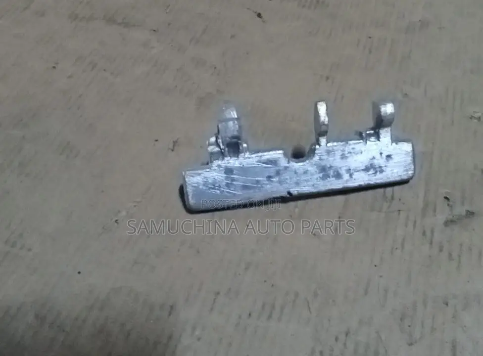 Boot Handle Toyota Ae102