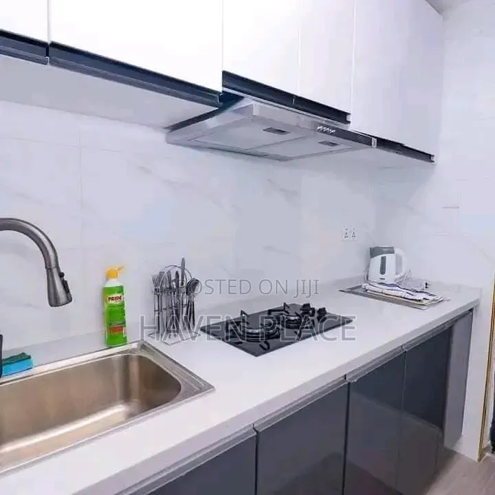Kilimani,Nairobi
Executive Studio Ready for Bookings.