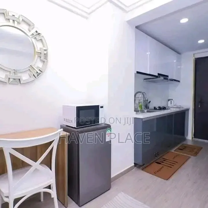 Kilimani,Nairobi
Executive Studio Ready for Bookings.
