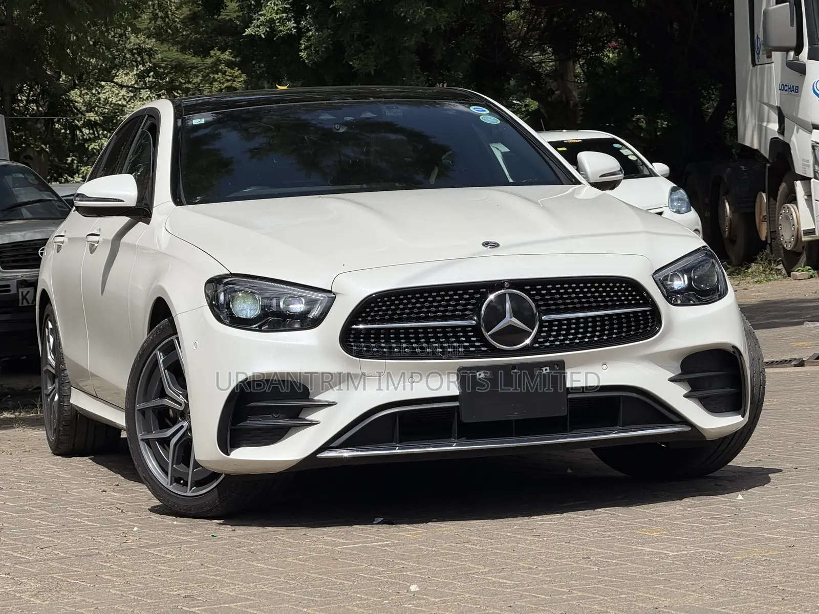 Mercedes-Benz E200 2020 White
