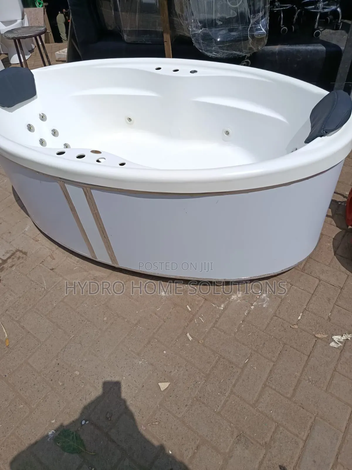 Luxury 2-Person Jacuzzi Bathtub