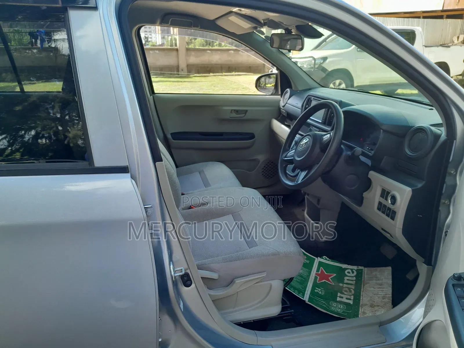 Toyota Passo 1.0 AWD 2018 Silver