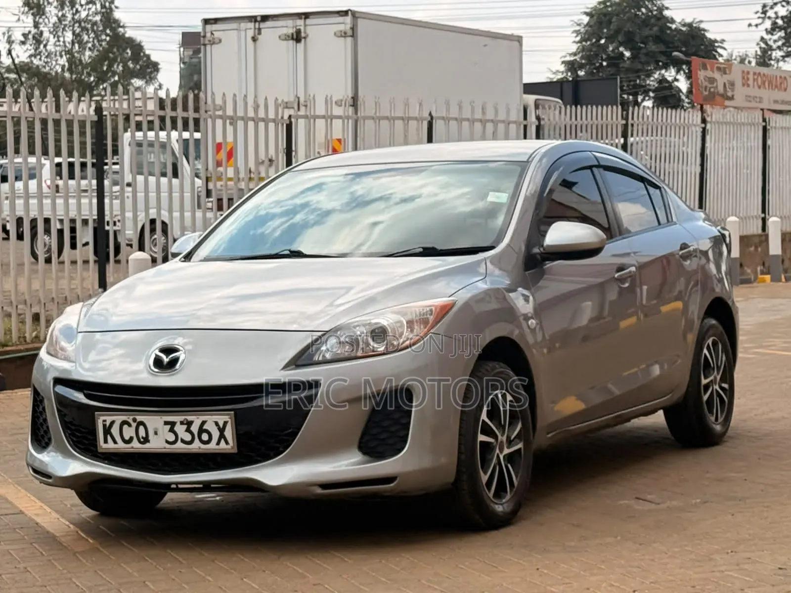 Mazda Axela 2011 Silver