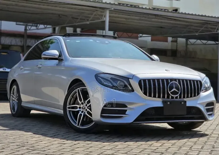 Mercedes-Benz E250 2019 Silver