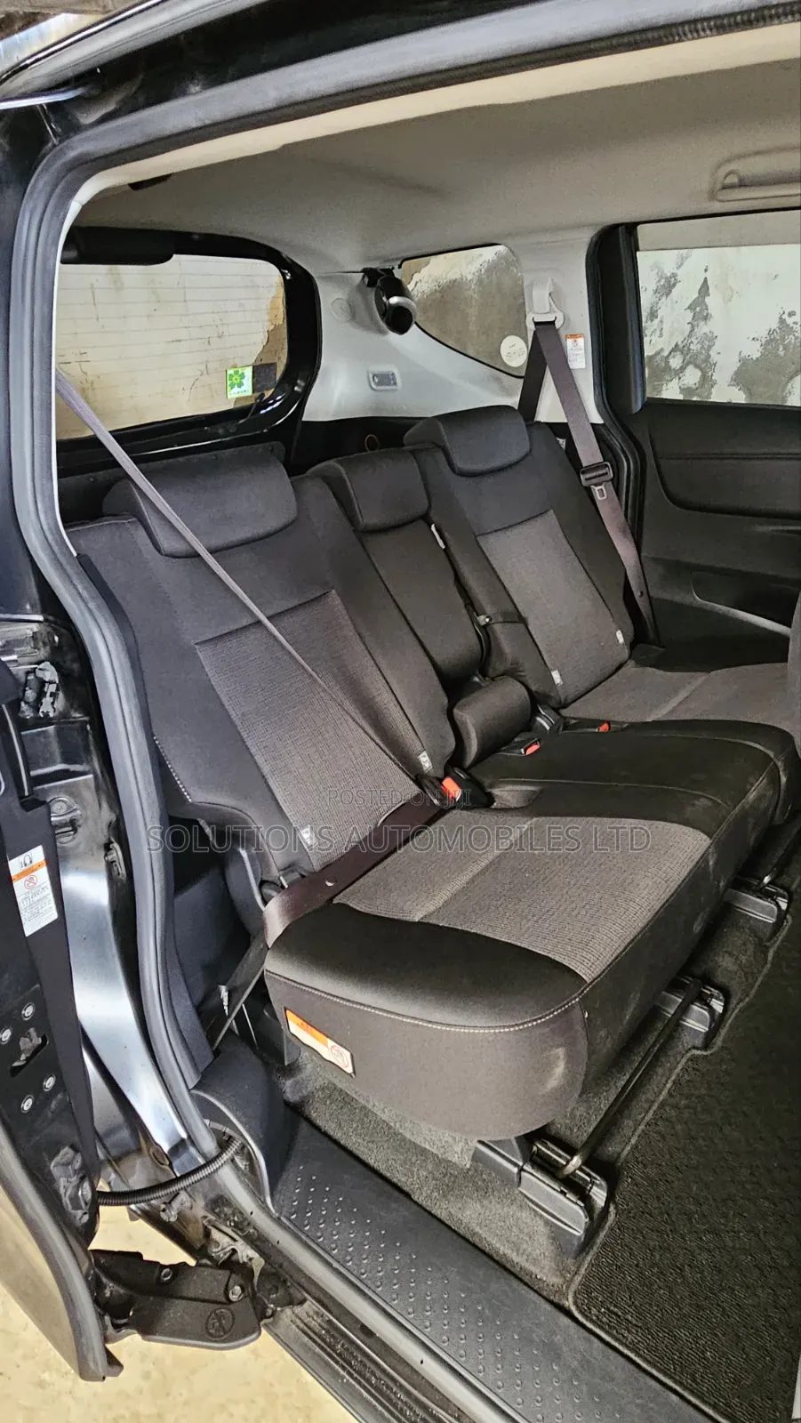 Toyota Sienta 1.5 FWD 2019 Black