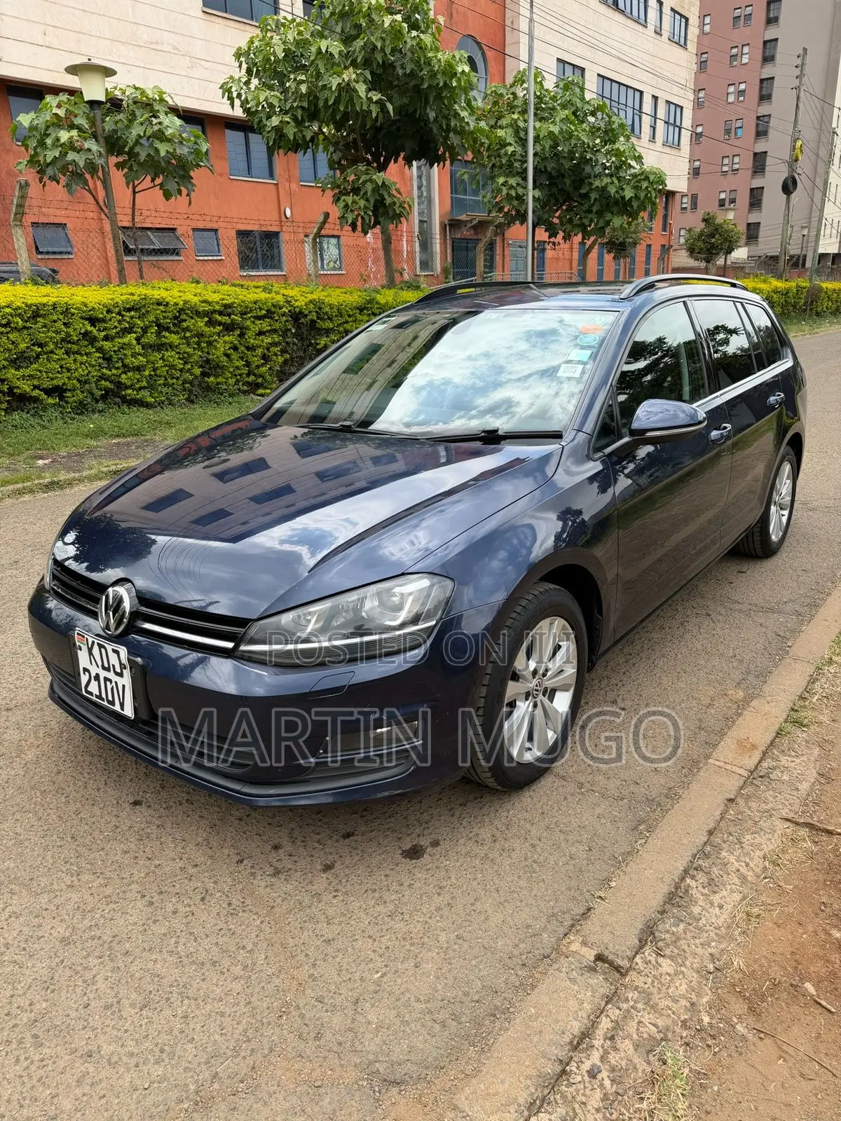 Volkswagen Golf Variant 2015 Blue