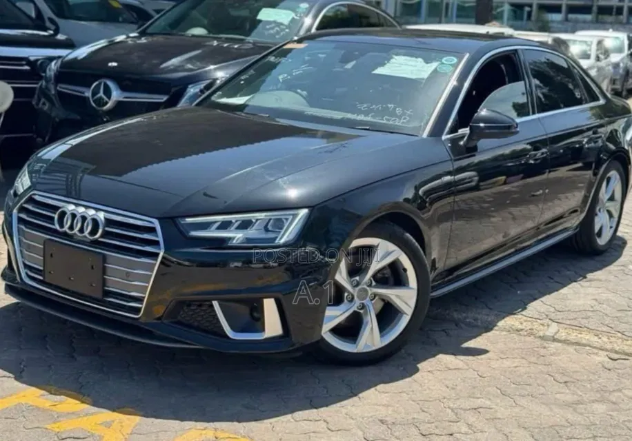 Audi A4 2019 Black