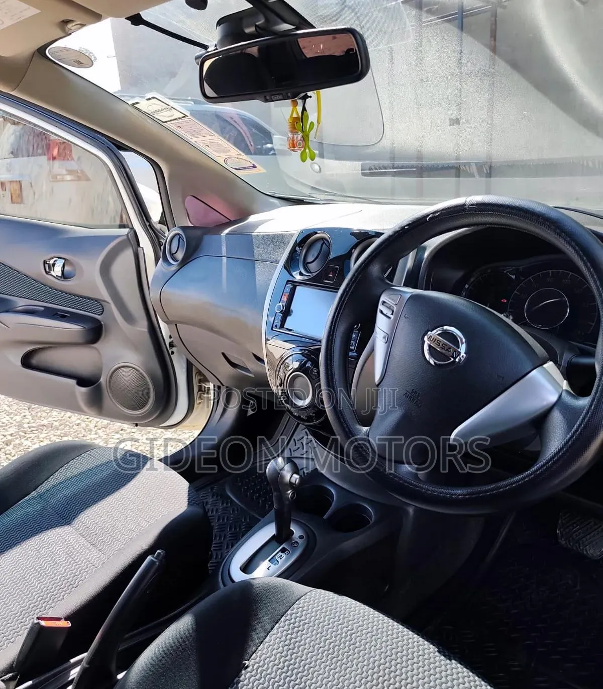 Nissan Note 2015 White