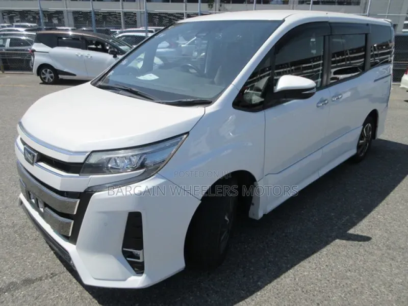 Toyota Noah 2020 White