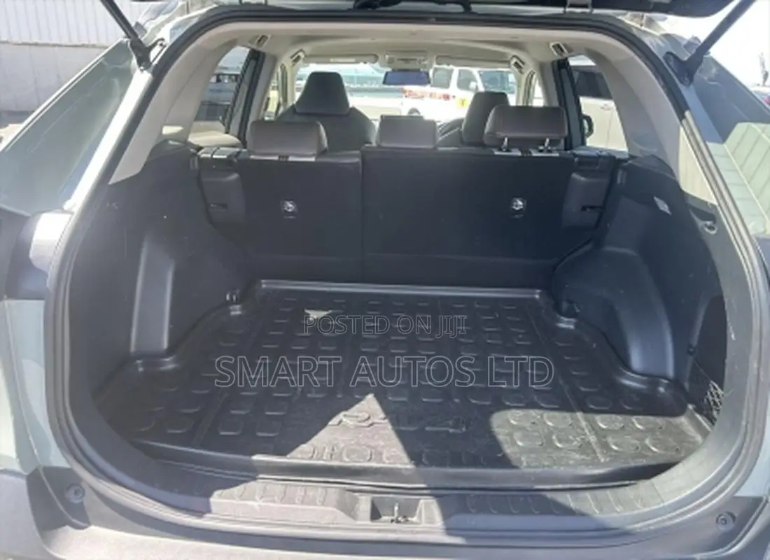 Toyota RAV4 2020 Green