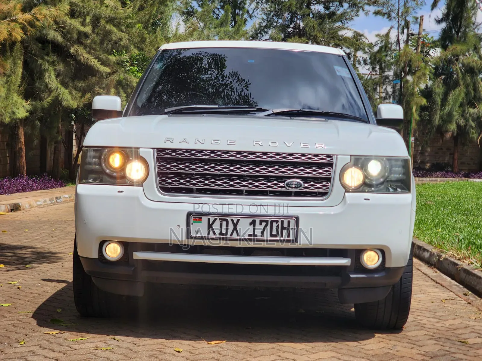 Land Rover Range Rover Vogue 2010 White
