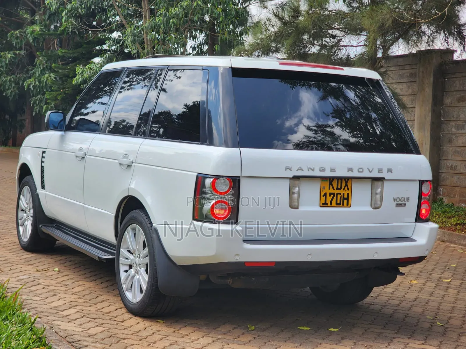 Land Rover Range Rover Vogue 2010 White